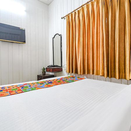 Fabexpress Astoria House Hotell Kolkata Eksteriør bilde